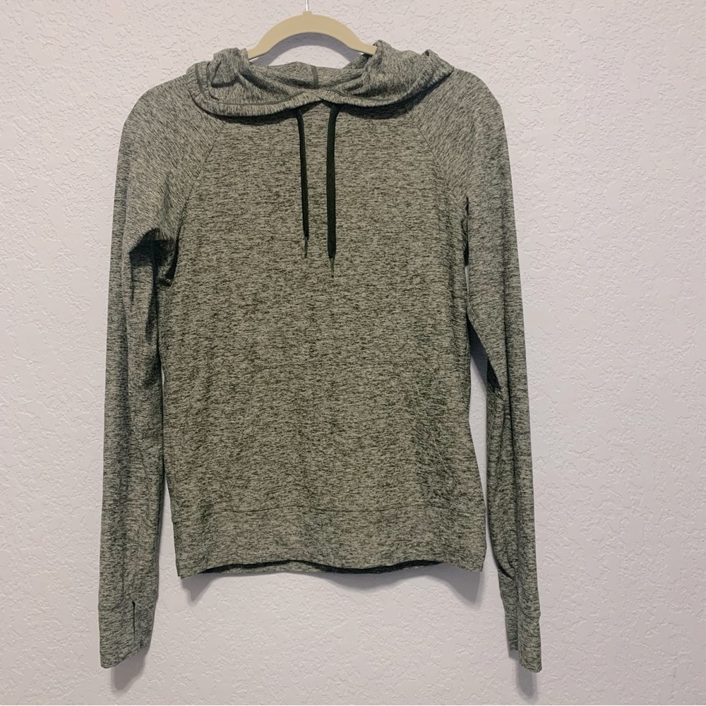 Outdoor Voices All Day Gray Heather Long Sleeve Pullover Hoodie